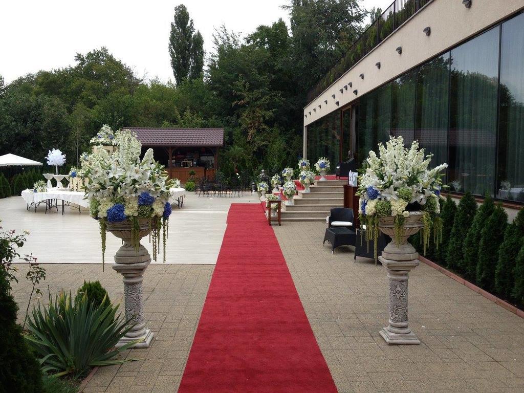 Hotel Diesel Bucureşti Exterior foto