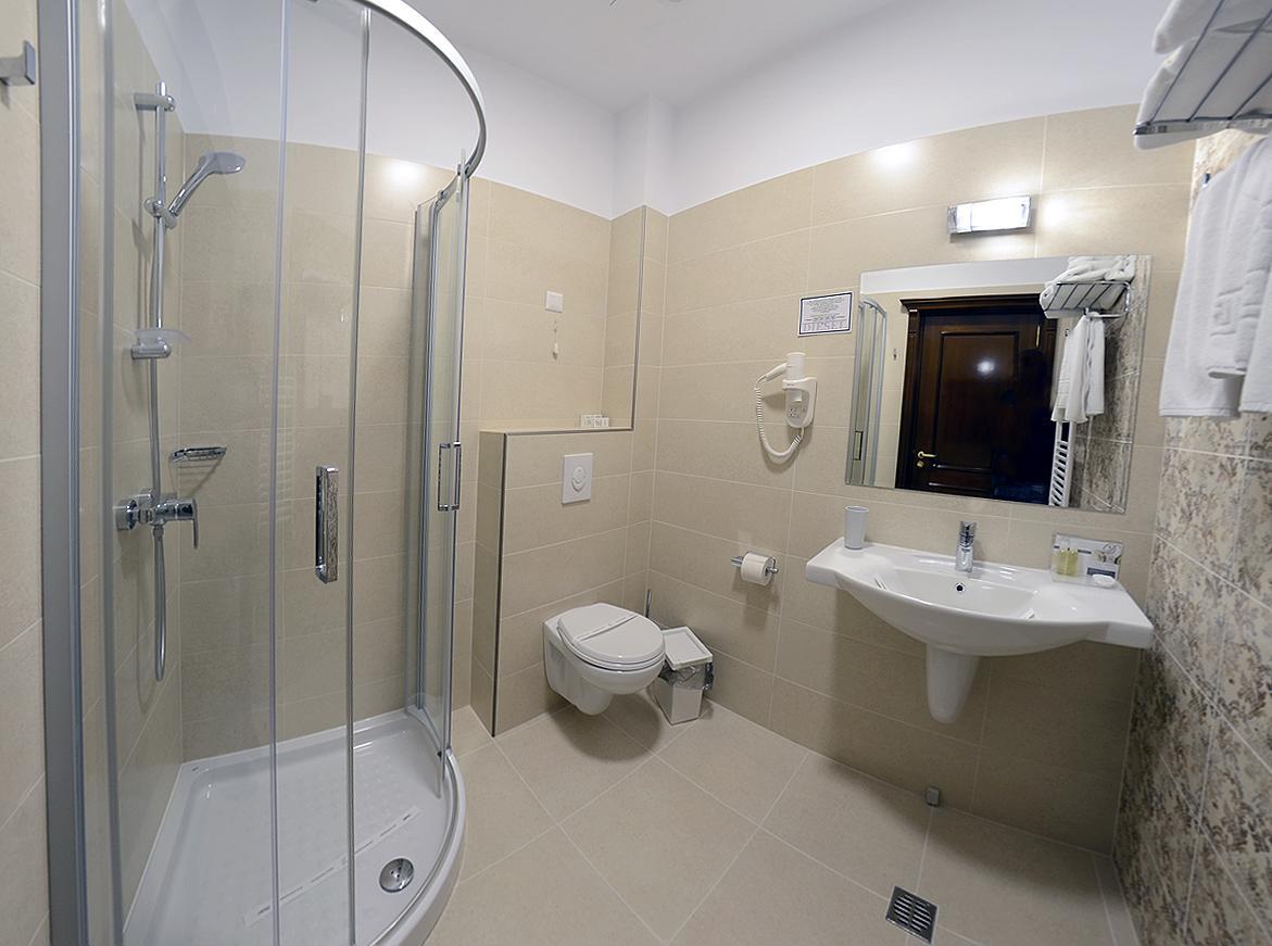 Hotel Diesel Bucureşti Exterior foto